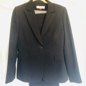 Women's Business Pant Suit